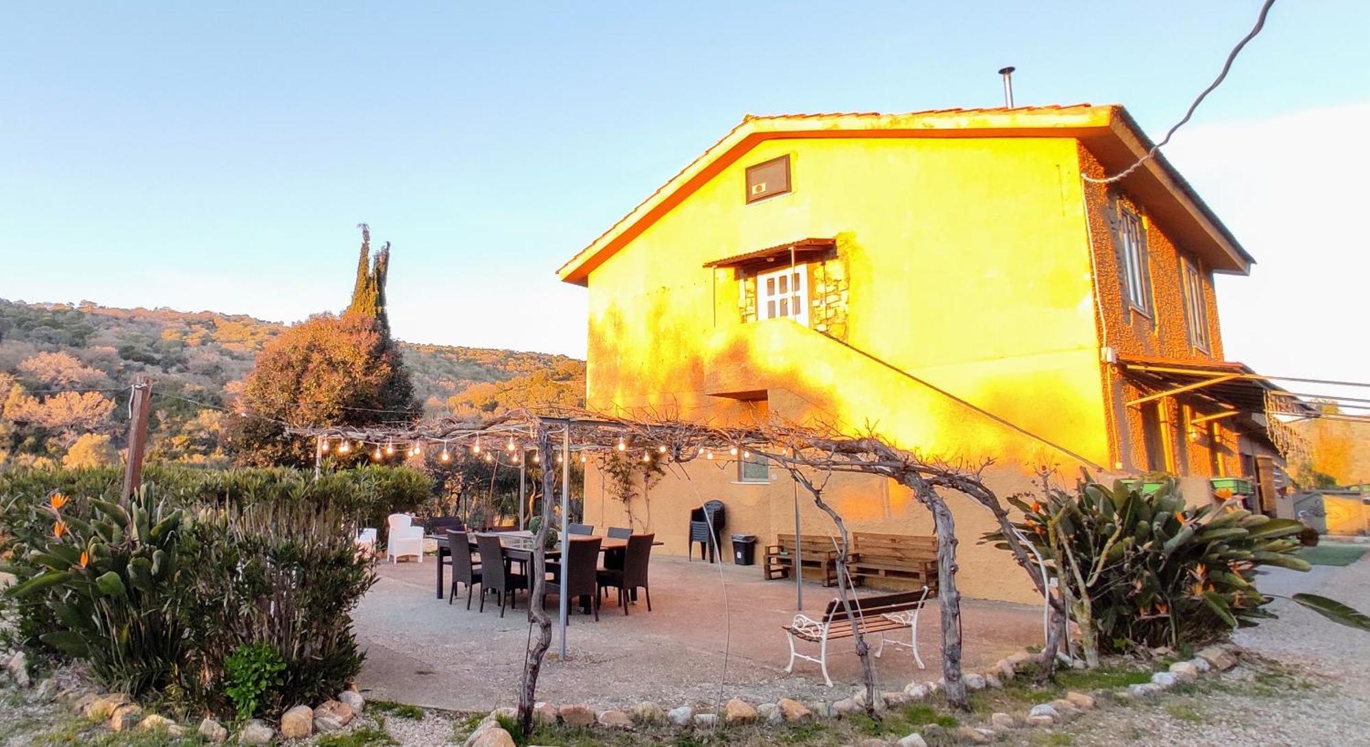 Dimora Il Camaleonte In Nature With Pool Country house *